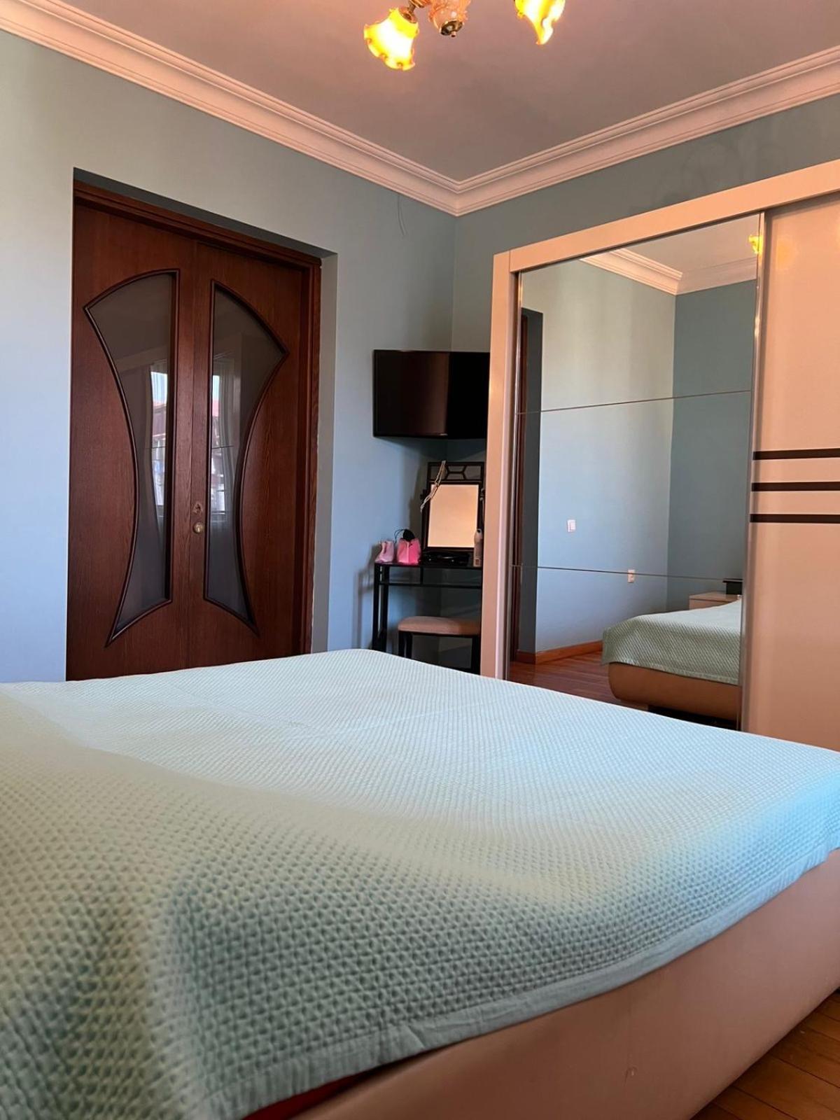 Apartment Rustaveli 57 Batum Dış mekan fotoğraf