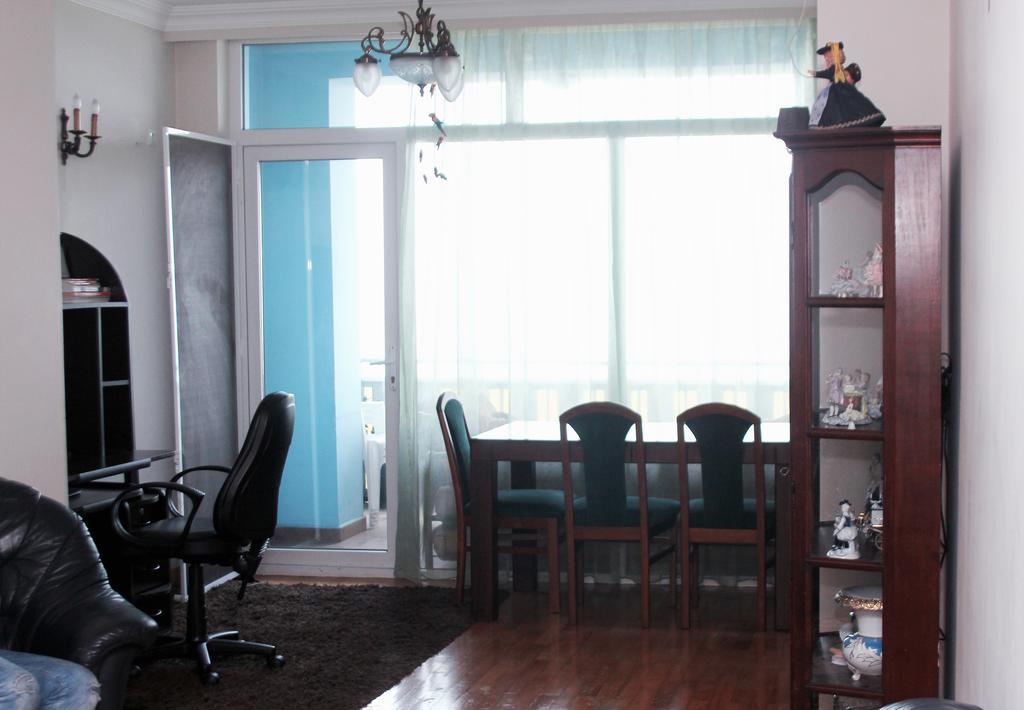 Apartment Rustaveli 57 Batum Dış mekan fotoğraf